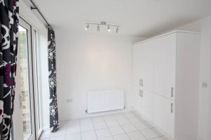 plot 1 woodlands holmfirth 6 sm.jpg